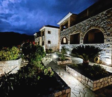 Kardamyli Hotel | Vardia Hotel