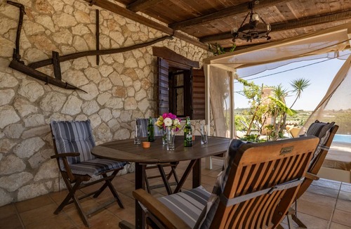 Porto Koukla Villa | Vardiola Houses - Traditional Open Plan Villa with Private Pool