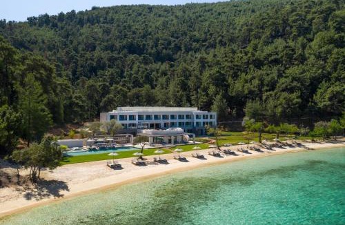 Golden Beach Hotel | Vathi Cove Luxury Resort & Spa - Adults Friendly 12 plus