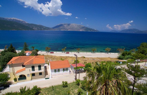 Sami House | Venetia's House with great sea view, 50 m from beach