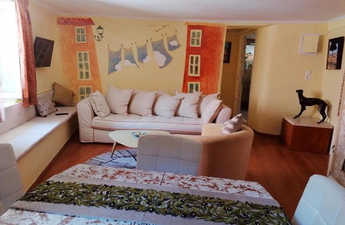 Old Town Apartment | Venetian Well Cozy Apartment Corfu Old Town
