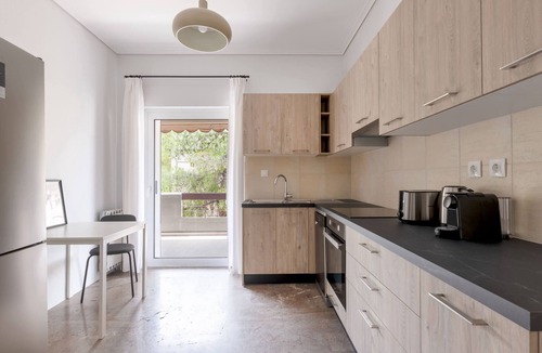 Chalandri Apartment | Vibrant Living in Chalandri
