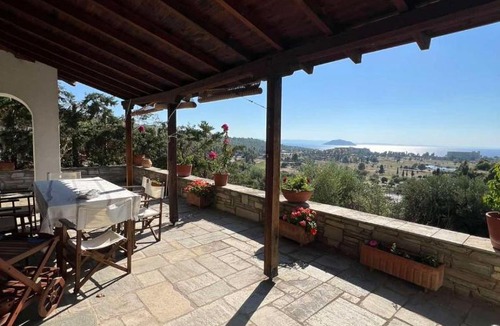Neos Marmaras House | Villa Afroditi