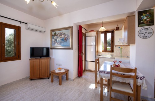 Asteri Villa | Villa Afroditi in the Cretan countryside