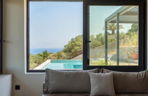 Marathon Villa | Villa Anasa-Luxury Retreat-Private Pool