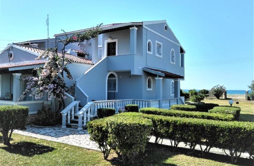 Almiros Beach Apartment | Villa Angela, seafront apartments, Almiros beach