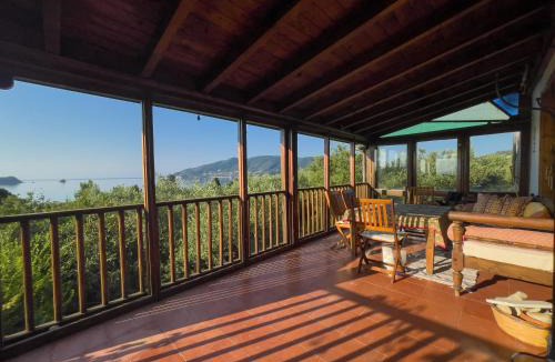 Porto Koukla Villa | Villa Anta house by the sea