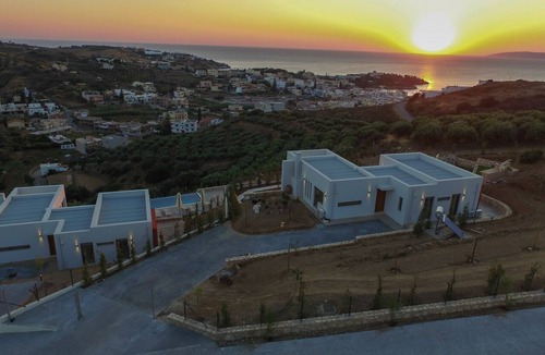 Agia Pelagia Villa | Villa Antheklia & Villa Kallia - Sea View Villas