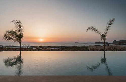 Limeniskos Villa | Villa Aora Falassarna Beach I New luxury villa with infinity pool