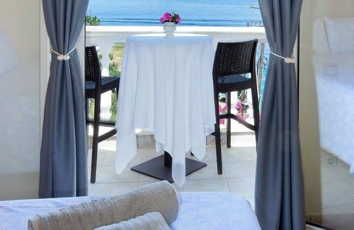 Gaios Apartment | Villa Avgerini Paxos I: Deluxe beachfront apartment with breathtaking sea views