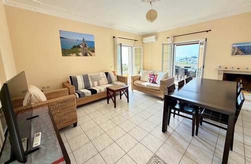 Arillas Villa | Villa Avra Arillas : Vue sur mer et coucher de soleil avec très grande piscine