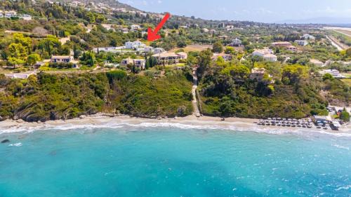 Minia Villa | Villa Erato - Elysian Villas Kefalonia, 200m from Sandy Beach