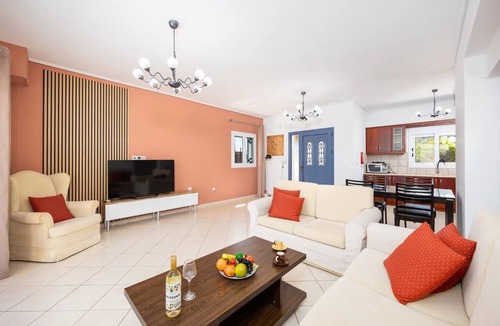 Kokolata Villa | Villa Europe Ena - Two Bedroom Villa, Sleeps 4