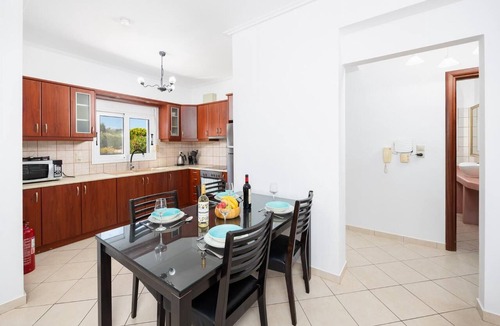 Kokolata Villa | Villa Europe Ena - Two Bedroom Villa, Sleeps 4