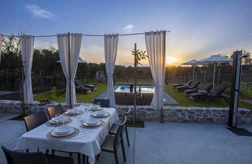 Anopolis Villa | VILLA EVIANNA-NEW VILLA !(Family-friently villa-3 bedrooms with a heated pool).