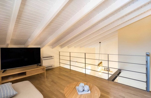 Agios Matthaios Villa | Villa Illios - Three Bedroom Villa, Sleeps 6