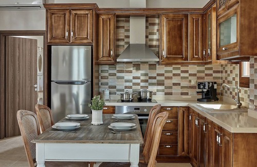 Kamilari Apartment | Villa in Kamilari near Kid-Friendly Beach