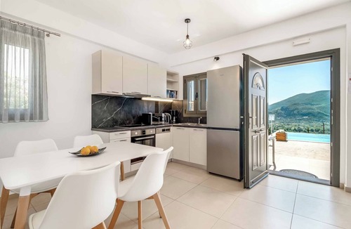 Evgiros Villa | Villa Ira Lefkas - One Bedroom Villa, Sleeps 2