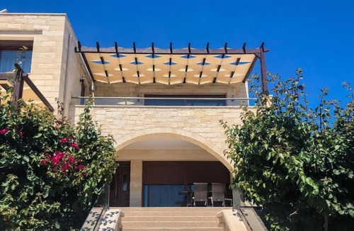 Kalyves Villa | Villa Jasmina - Modern Stone Villa - groups/family