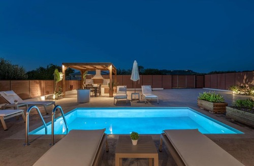 Pigadhakia Villa | Villa Kallithea, Family Villa with 2 Bedrooms & Private Pool