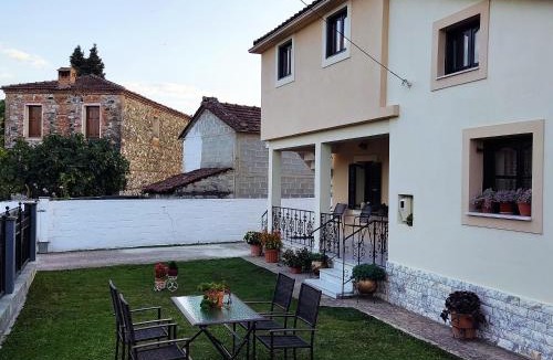 Gomfoi Villa | VILLA KATERINA
