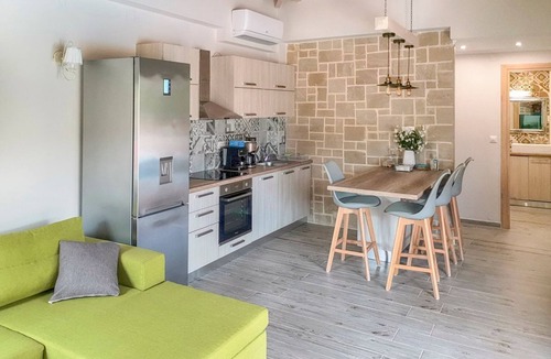 Nopigia Villa | Villa Kissamos - Two Bedroom Villa, Sleeps 5