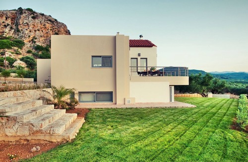 Nopigia House | Villa Levantes - Ferienhaus in Mithimna mit Pool by Interhome