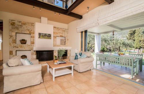Ano Korakiana House | Villa Lithia
