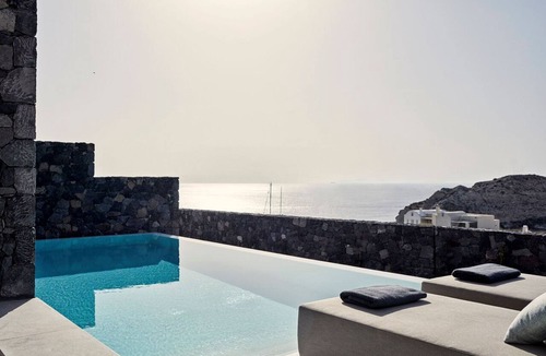 Oia Villa | Villa Lythion, Divine Sea Views, Private Pool, Furnished Terrace, Sanrotini