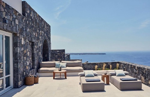 Oia Villa | Villa Lythion, Divine Sea Views, Private Pool, Furnished Terrace, Sanrotini