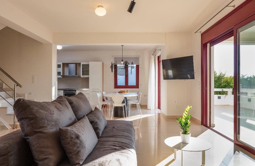 Skouloufia House | Villa Malvasia on Crete