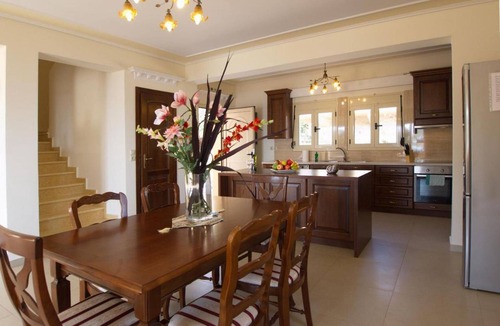 Fiskardo Villa | Villa Mandola in Tzamarelata