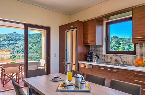 Agia Villa | Villa 'Margarita's 3' with Sea View, Wi-Fi and Air Conditioning