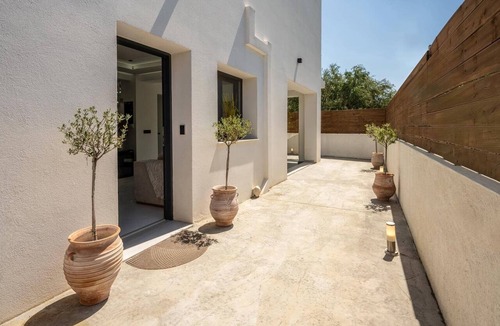 Agios Sostis Villa | Villa Maria Sostis by Villa Plus