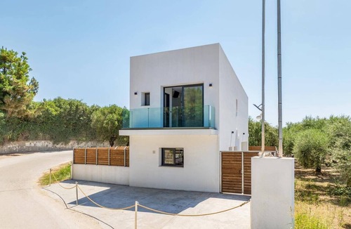 Agios Sostis Villa | Villa Maria Sostis by Villa Plus