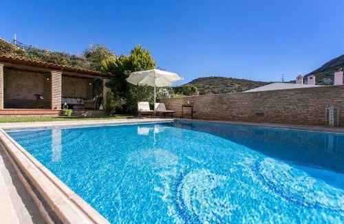 Palaia Fokaia Villa | Villa Melia Athenian Riviera
