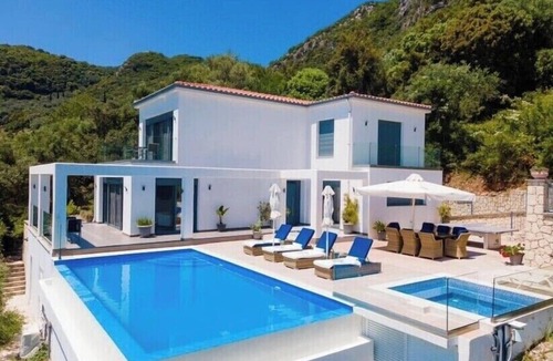 Paleokastritsa Villa | Villa Michael. Doukades Corfu. Heated pool and jacuzzi.