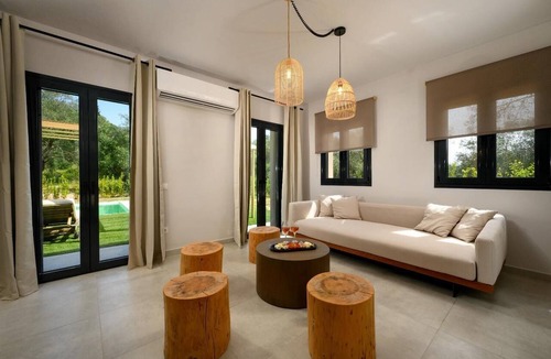 Dafnata Villa | Villa Natalia - Four Bedroom Villa, Sleeps 8