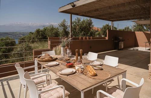 Sternes Villa | Villa Niolos II