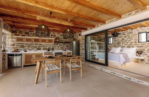 Naxos Villa | Villa of Delight and Serenity