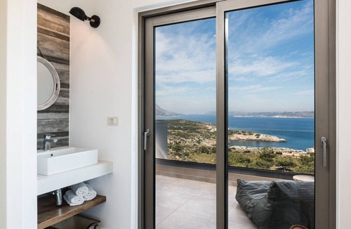 Apokoronas Villa | villa Palm by NiMaRvillas, stylish design,stunning sea views, infinity pool