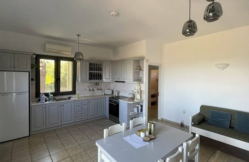 Riglia Villa | Villa Pefnos Christos - A tranquil paradise by the sea