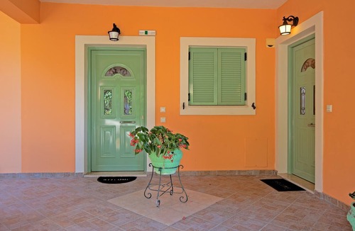 Messonghi Apartment | 'Villa Pepy Apartment' with Sea View, Garden & Wi-Fi
