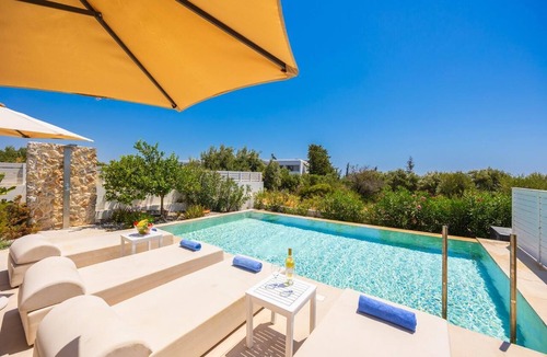 Gennadi Villa | Villa Pollux - Two Bedroom Villa, Sleeps 4