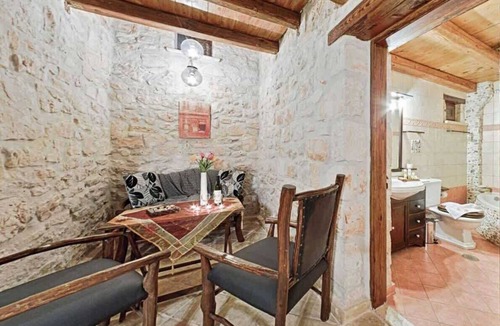 Skinaria Apartment | Villa Poseidon - Superior Suite In Zante w/Pool
