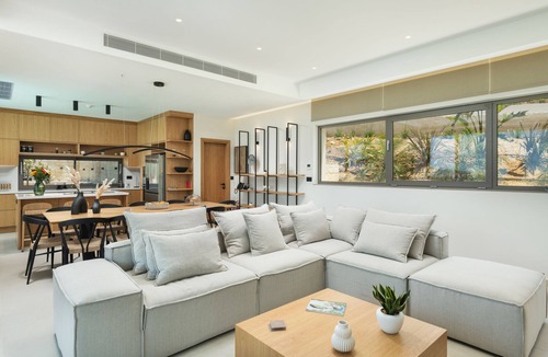 Stalos Villa | Villa Reale - Wellness & Refined Living by etouri