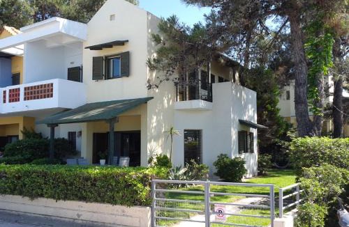 Pefkochori Villa | Villa Sofias