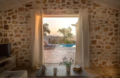 Mpogdanatika Villa | Villa Spitaki