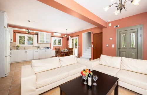 Kavallos Villa | Villa Thalea - Two Bedroom Villa, Sleeps 4
