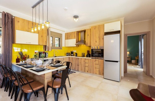 Monopari Villa | Villa Trules with private swimming pool